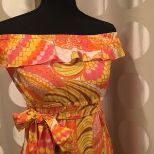 Ladies Trina Turk strapless dress